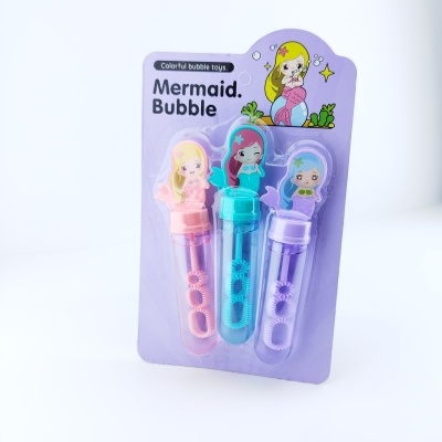 Três tubos coloridos de bolhas de sabão com figuras de sereias em embalagem lilás