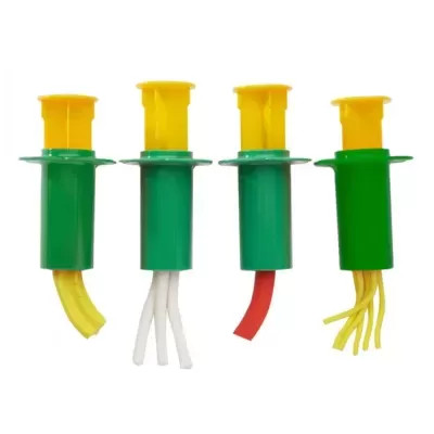 Extratores de fios com corpo verde e êmbolo amarelo em fundo branco