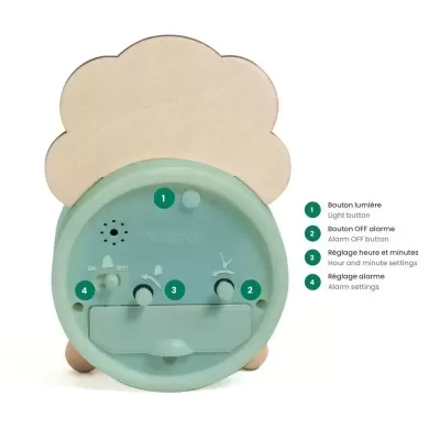 Relógio despertador de madeira verde-água com botões e texto em francês