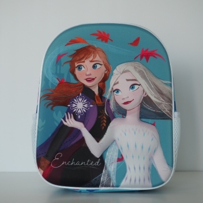 Mochila infantil azul com personagens de Frozen e detalhes vermelhos