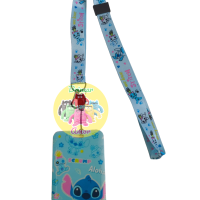 Cinta azul com personagens Stitch e estojo plástico com design