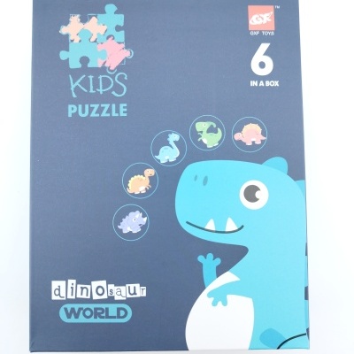Caixa azul de puzzle infantil com ilustração de dinossauros e texto promocional.