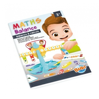 Livro educativo MATHS Balance com ilustração de criança e balança de cálculo colorida