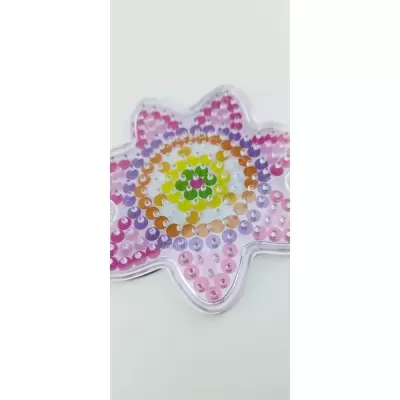 Base para contas de arte em forma de flor com pequenos pinos coloridos
