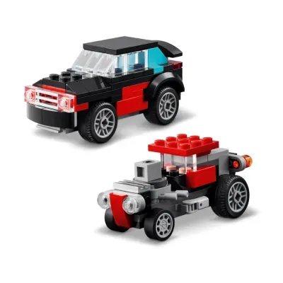 Duas miniaturas de carros de LEGO, uma preta com vermelho e outra cinza com vermelho