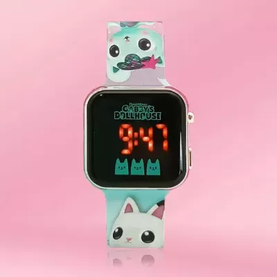Relógio digital com bracelete azul decorado com gatos e mostrador digital preto