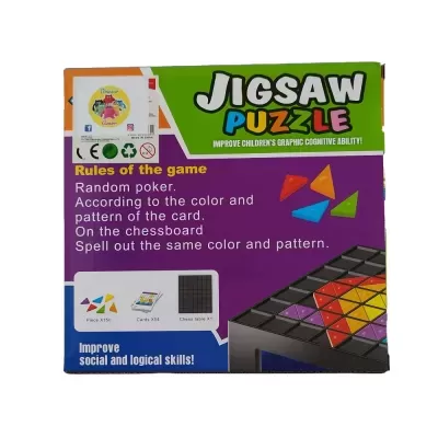 Embalagem de jogo de puzzle Jigsaw Puzzle com peças triangulares coloridas e tabuleiro preto.
