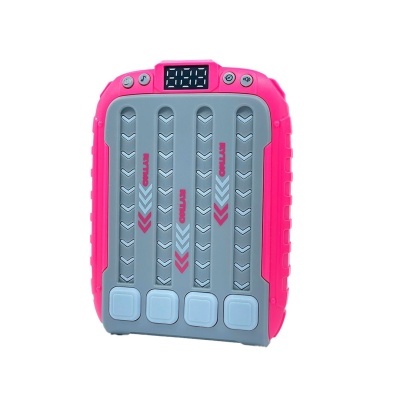 Dispositivo eletrônico portátil cor rosa e cinzento com botões e ecrã digital