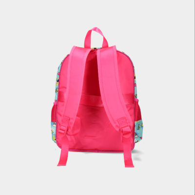 Mochila infantil cor-de-rosa vista de costas com padrão colorido nas laterais