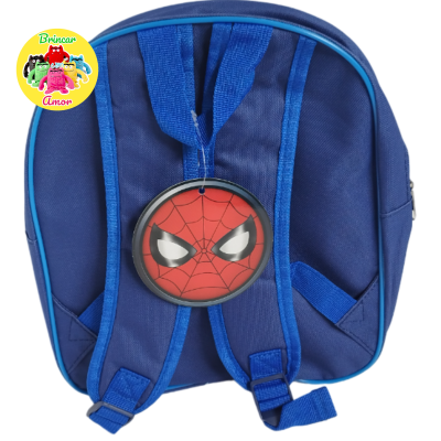 Mochila azul escura com alças e pendente Homem-Aranha