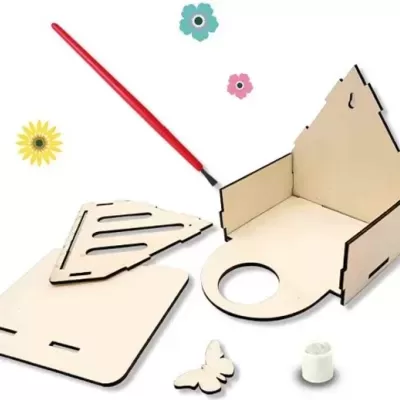 Kit de montagem casa pássaros madeira clara com pincel e peças planas