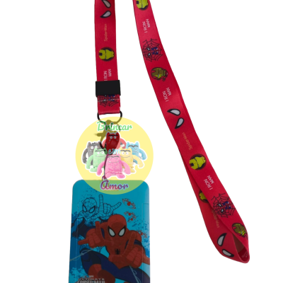 Corda vermelha com porta-cartão azul ilustrado do Homem-Aranha