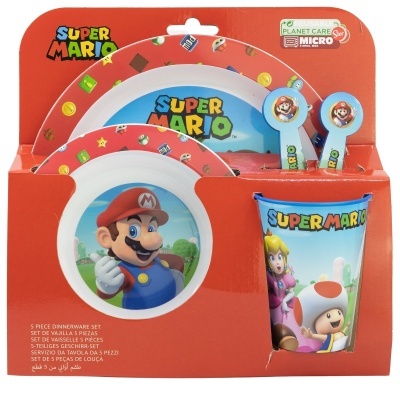 Conjunto infantil de loiça Super Mario com prato, taça, copo e talheres em embalagem vermelha.