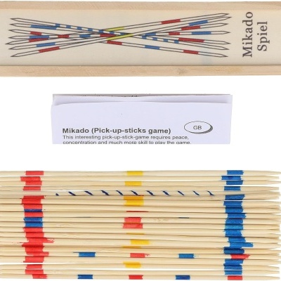 Jogo Mikado com paus de madeira coloridos, caixa e folheto de instruções