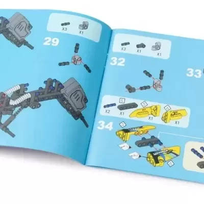 Instruções de montagem LEGO com peças e etapas numeradas