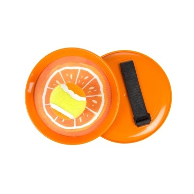 Dois discos de plástico laranja com bola de ténis e alça preta.