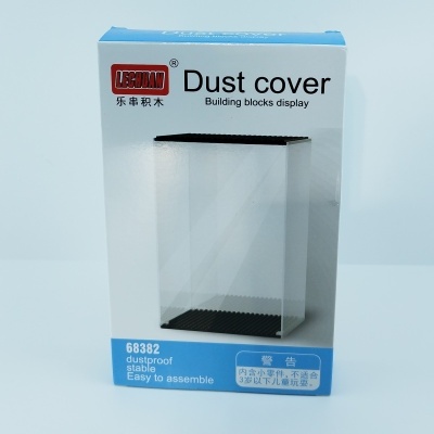 Embalagem de capa protetora transparente para blocos de construção com base preta.