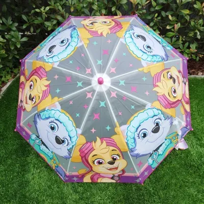 Guarda-chuva infantil com desenhos de cães animados e fundo cinza com estrelas