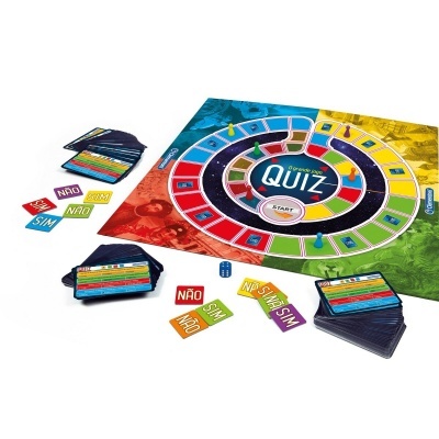 Jogo de tabuleiro O Grande Quiz com cartas e peças coloridas