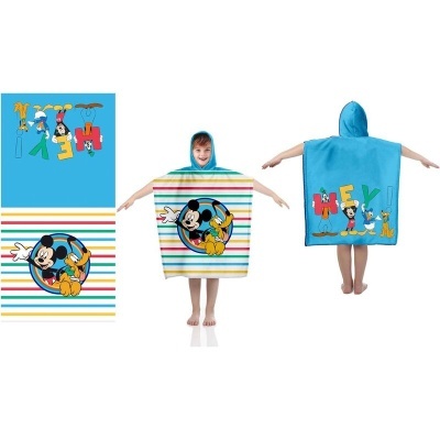 Toalha poncho Disney azul com Mickey Mouse, Pluto e texto colorido, com riscas e personagens na frente e costas.