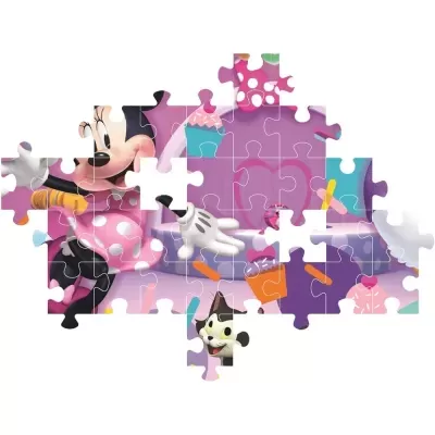 Quebra-cabeça infantil com imagem da Minnie Mouse e um gato em fundo lilás