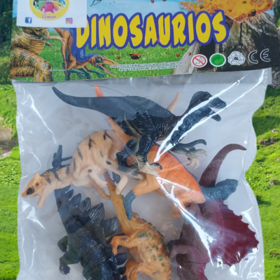 Pacote plástico com figuras de dinossauros coloridos e rótulo DINOSAURIOS