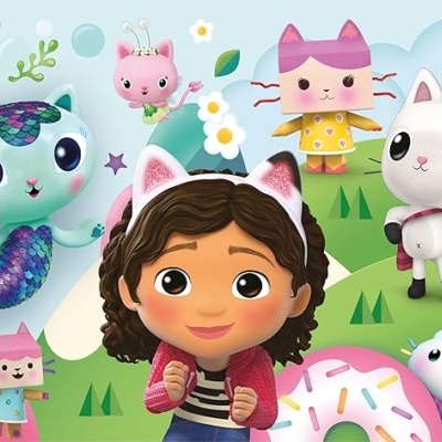 Personagens de desenhos animados coloridos num campo verde com céu azul