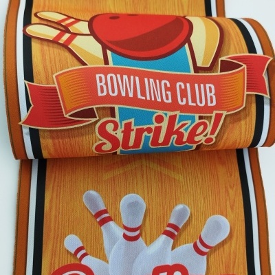 Tapete de yoga com estampa de bowling e textos Bowling Club Strike e Bowling