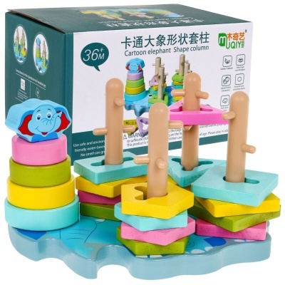 Brinquedo educativo de madeira com elefante azul e anéis coloridos