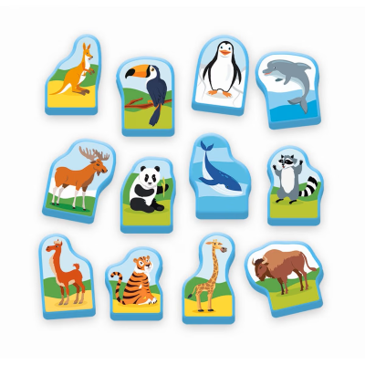 Peças de brinquedo infantil com imagens de vários animais coloridos.