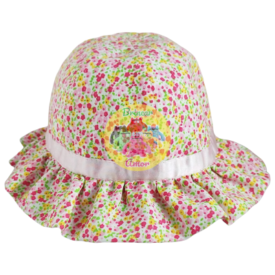 Chapéu de tecido colorido com aba larga e franzida