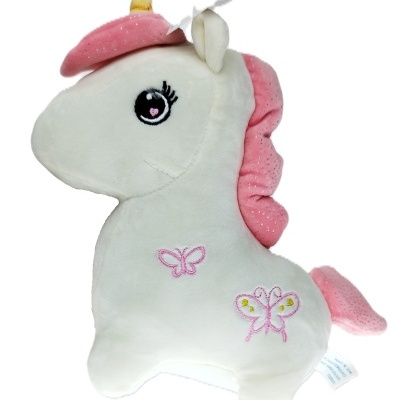 Pelúcia unicórnio branco com crina rosa e bordados de borboletas.