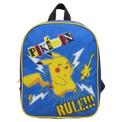 Mochila azul infantil com estampa do Pikachu e texto 'POKEMON RULE!!!'