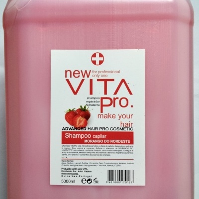 Recipiente rosa grande de shampoo capilar New Vita Pro Morango do Nordeste