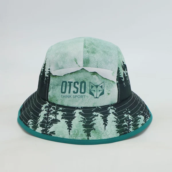 BUCKET HAT - GREEN FOREST Chapéu bucket verde com padrão de floresta e logo OTSO THINK SPORT