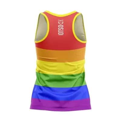 Camisola desportiva colorida com riscas do arco-íris e logótipo OTSO nas costas