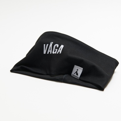 Faixa preta com texto VÁGA e etiqueta com ícone