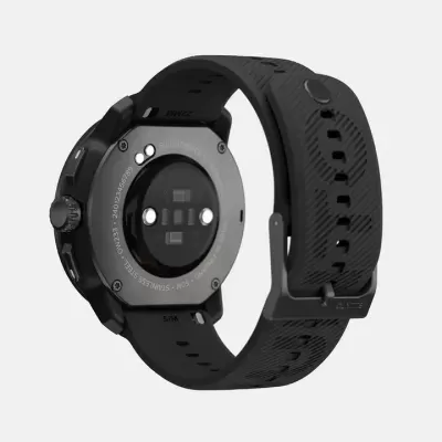 Relógio desportivo Suunto Race 5 preto com pulseira em silicone e parte traseira em aço inoxidável