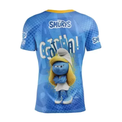 Camiseta azul dos Smurfs com personagem Smurfette e texto Gotcha