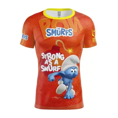 Camiseta vermelha e amarela com estampa dos Smurfs e texto motivacional