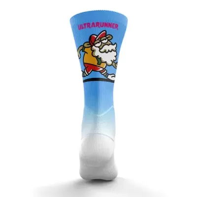 Meias azuis e brancas com desenho de corredor e texto ULTRARUNNER
