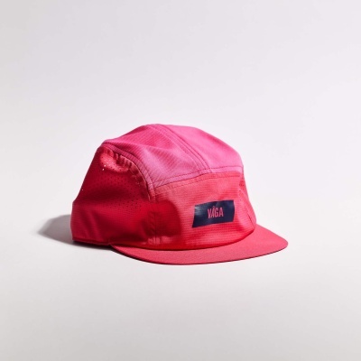 Boné desportivo cor de rosa com etiqueta VÅGA
