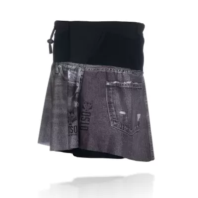 Saia curta preta com parte inferior que parece ganga cinzenta desgastada e bolso traseiro direito