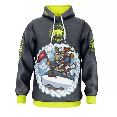 Hoodie cinzento escuro com interior amarelo fluorescente e desenho de vaca a fazer snowboard.