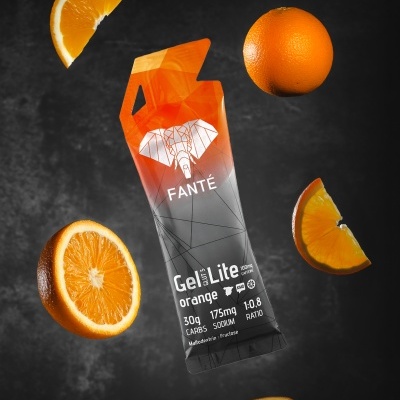 Pacote de suplemento Gel Lite sabor laranja com laranjas ao redor