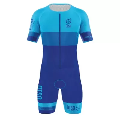 Fato de ciclismo azul claro e azul escuro com logo OTSO e texto BORN IN ANDORRA