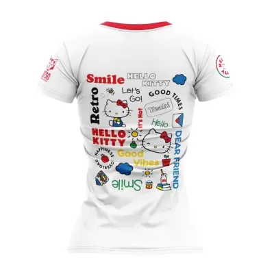 T-shirt branca com estampados coloridos da Hello Kitty no verso