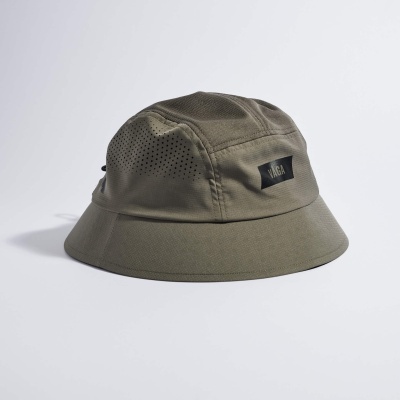Chapéu bucket cáqui com etiqueta VÅGA