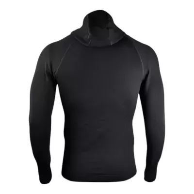 Camisola preta de manga longa com gola alta vista de costas