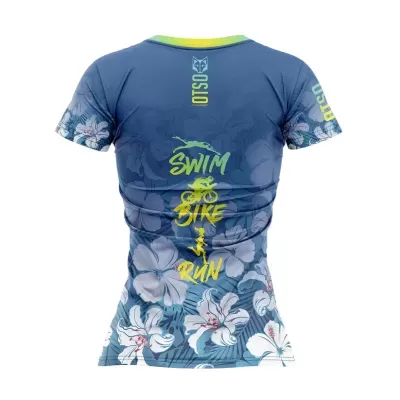 Camisola azul com flores brancas e texto SWIM BIKE RUN na parte de trás